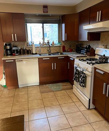 5th image of 8701 W Foster Ave Unit 306