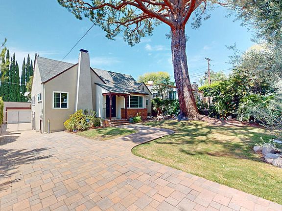 2nd image of 4743 Briggs Ave