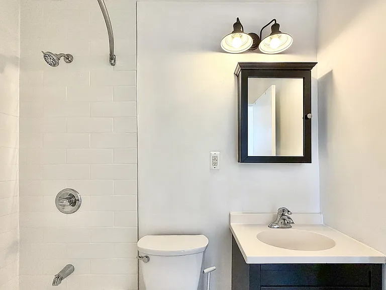 101 Willow Ave #3F — Photo 6