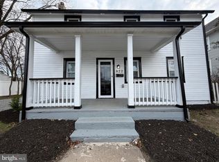 622 W Broad St, Gibbstown, NJ 08027