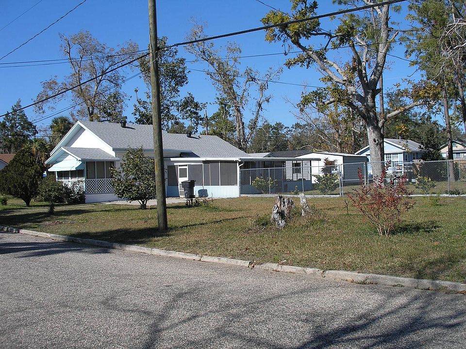 2nd image of 1818 W La Rua St