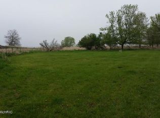 5007 Hinds Rd, Ionia, MI 48846