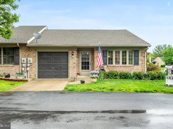 1031 Matthew Ct, Hagerstown, MD 21742