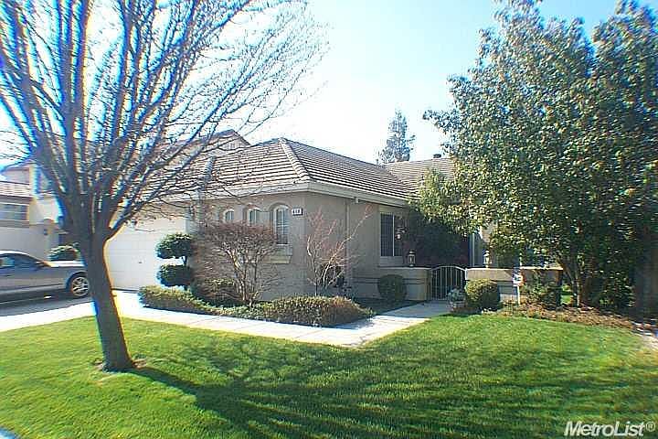 1st image of 619 Fribourg Ln