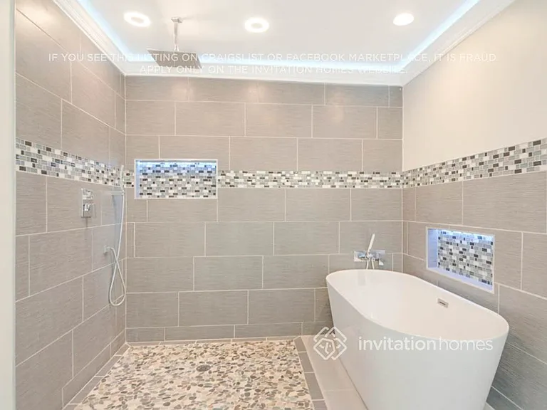 12428 Kendall Ridge Ct — Photo 24