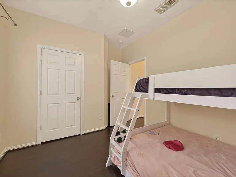 23222 Century Plant Dr — Photo 19