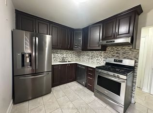 16 Litchfield Ct UNIT 115, Toronto, ON M9V2A8