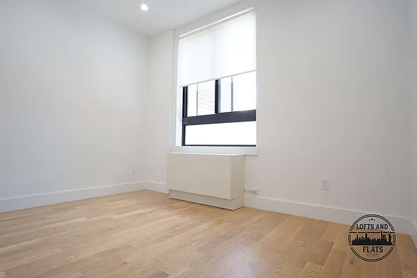 Rented by Lofts and Flats LLC | media 17