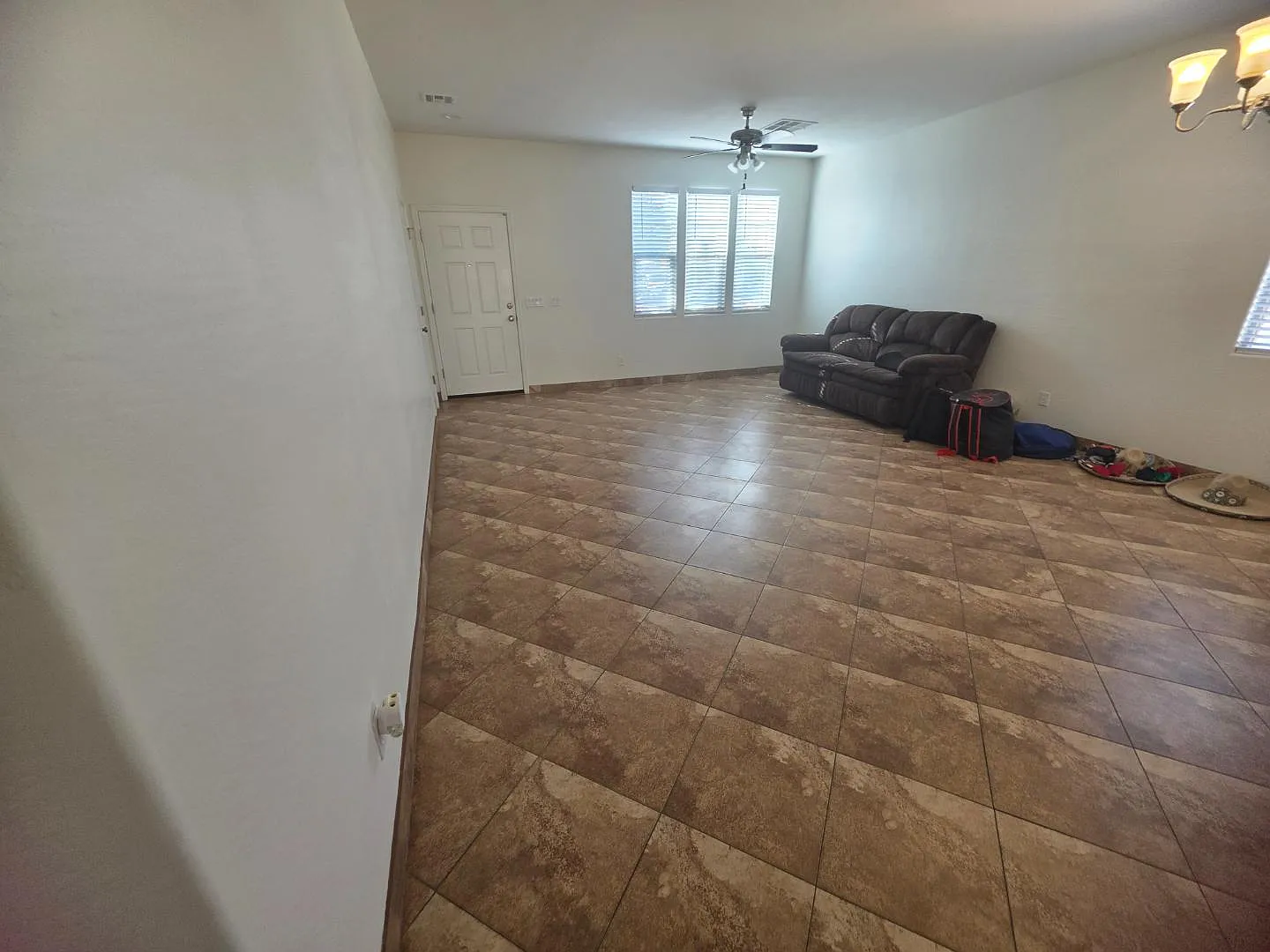 6903 W Carson — Photo 4