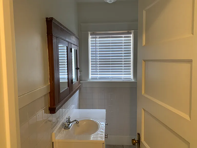 3901 Goldfinch St — Photo 18