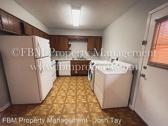 5th image of 330 W College St #12