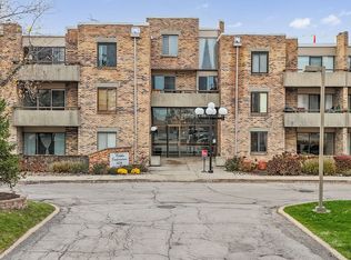 1926 Prairie Sq APT 103, Schaumburg, IL 60173