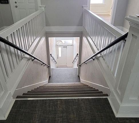 2nd image of 410 N Tower Ave APT 2