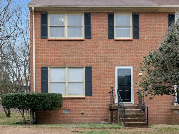 3270 Priest Woods Dr, Nashville, TN 37214