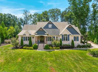 5405 Briardenn Ct, Summerfield, NC 27358