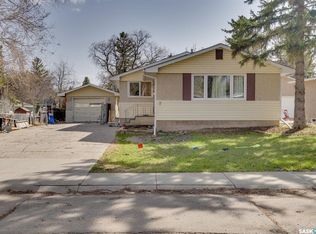 2 Deergrove Cres, Regina, SK S4S5L9