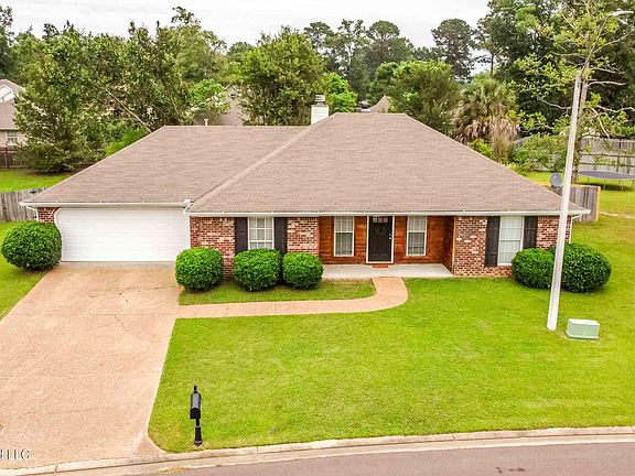 2nd image of 1038 Spanish Oak Dr