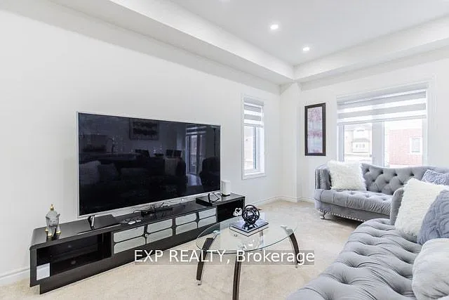 12 Bowery Rd #MAIN — Photo 10