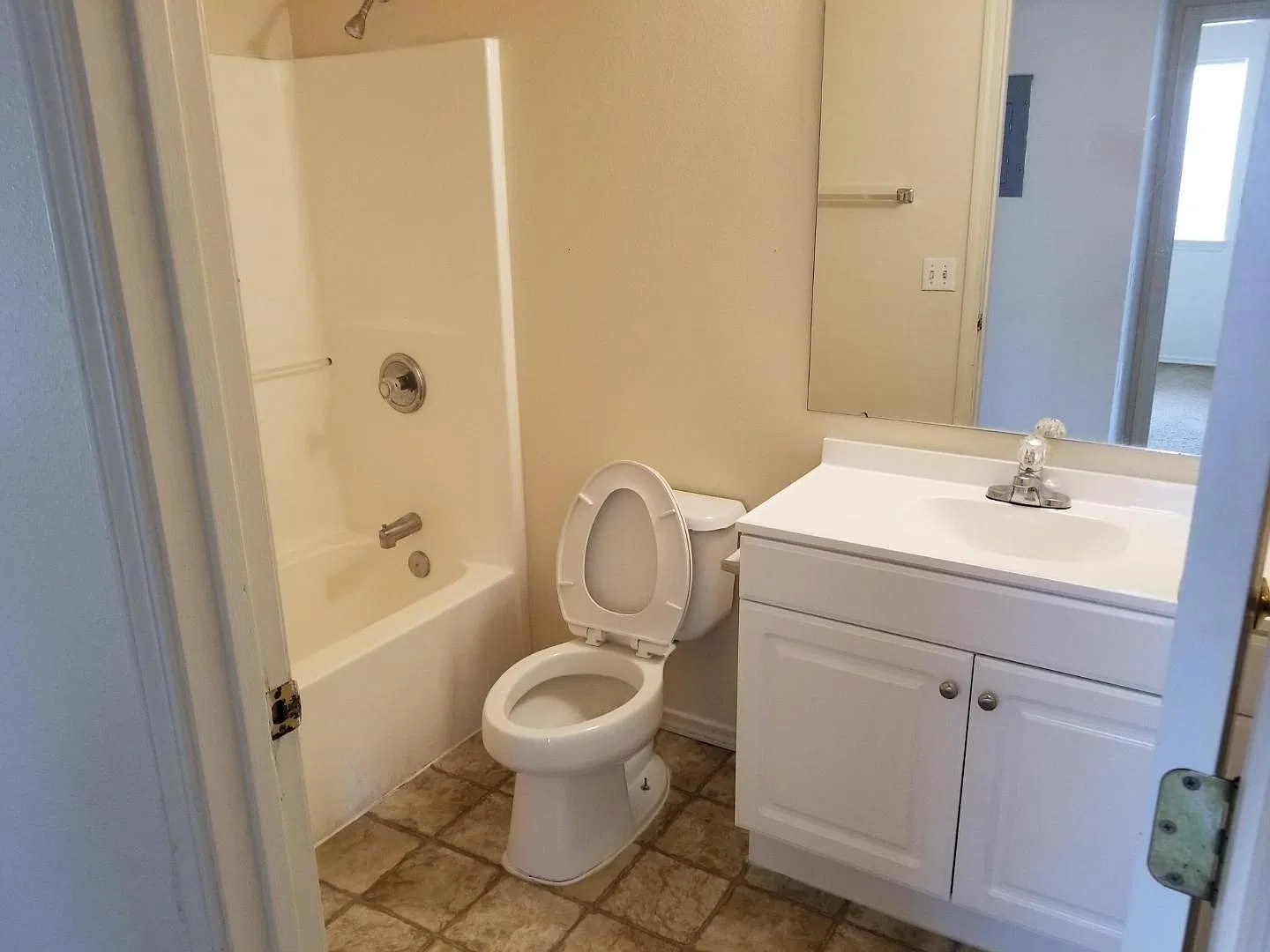 287 Morningside Drive - 4 — Photo 2