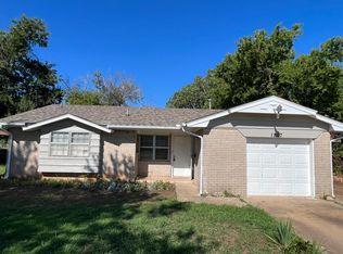 1807 N Nail Pkwy, Moore, OK 73160