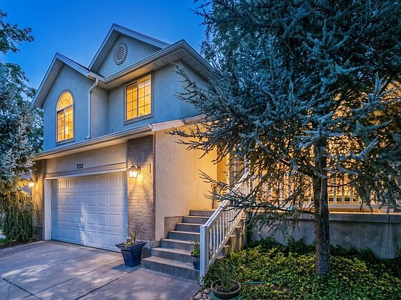 3rd image of 733 E Millcreek Cir