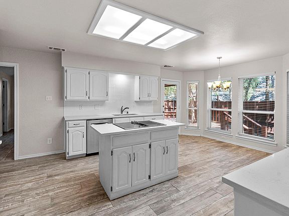 5th image of 2156 S Winding Creek Dr