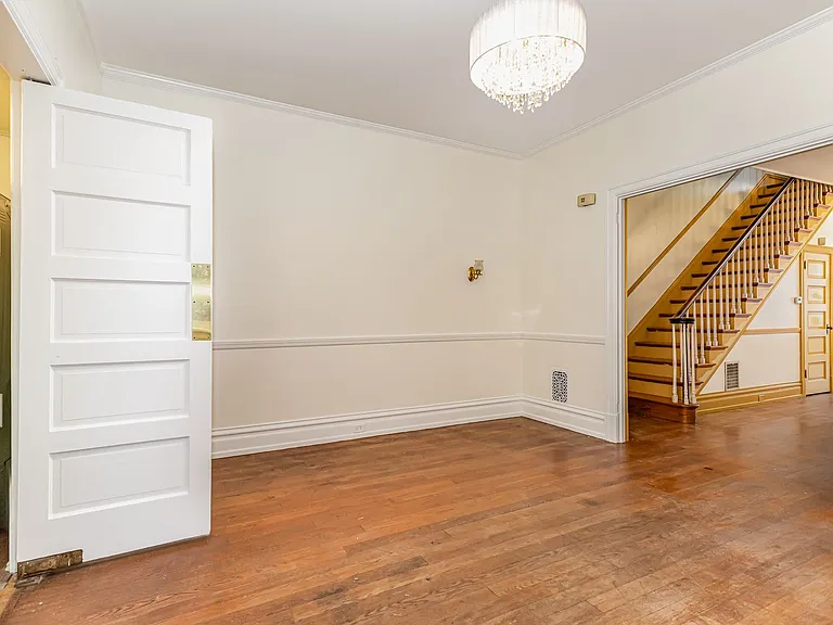273 S Hanover St — Photo 8