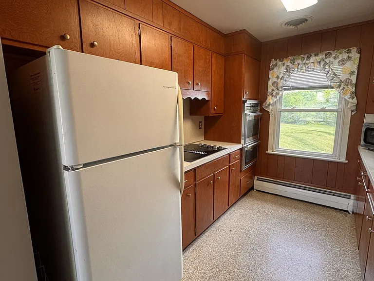 10033 Jonestown Rd — Photo 16