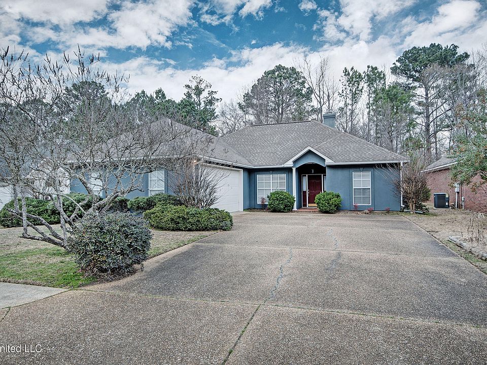 1st image of 271 Azalea Ct