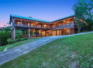 21106 Lakeshore Dr, Leander, TX 78645