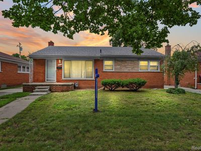 9327 Columbia, Redford, MI, 48239