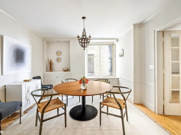 1120 Park Avenue image 4 of 11