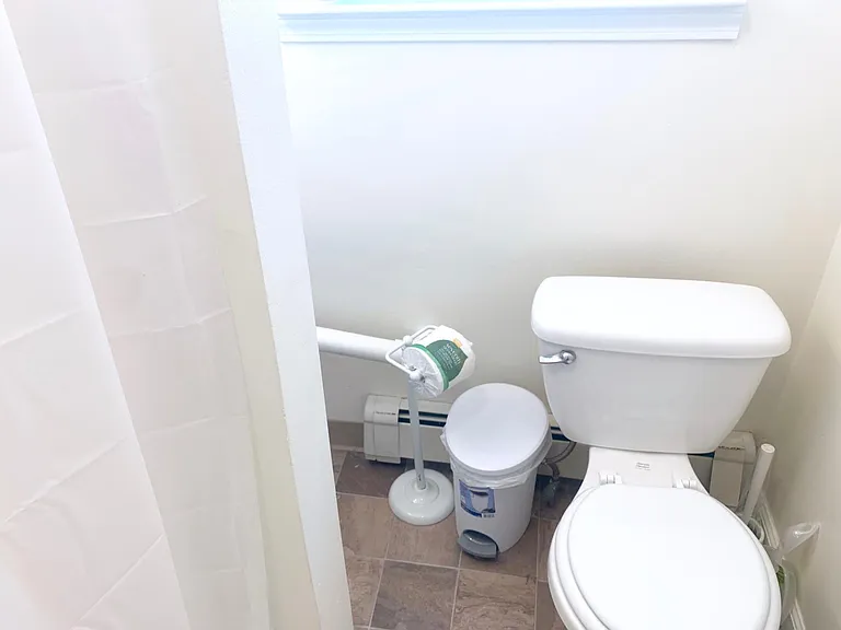 57 Preston St #1L — Photo 15