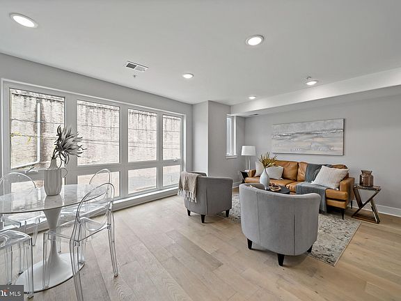 5th image of 1805 S Orianna St Unit A