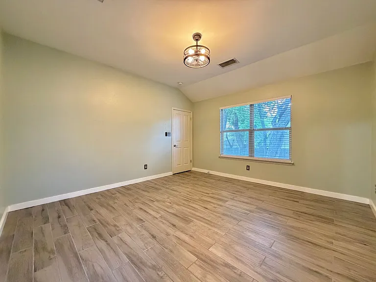 12518 Zeller Ln — Photo 14