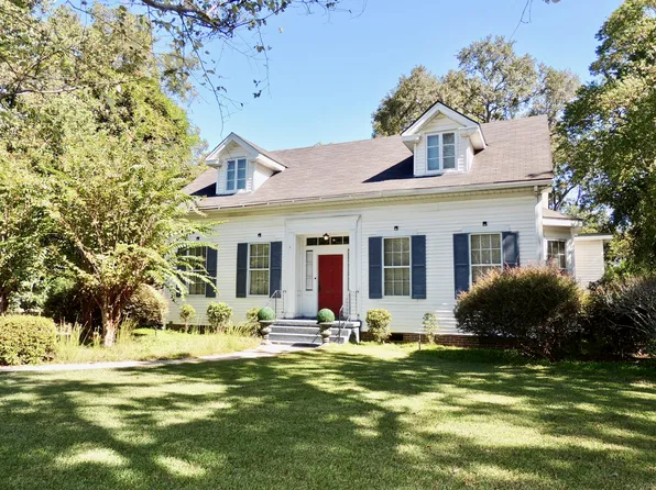 606 Turner St, Waynesboro, MS 39367