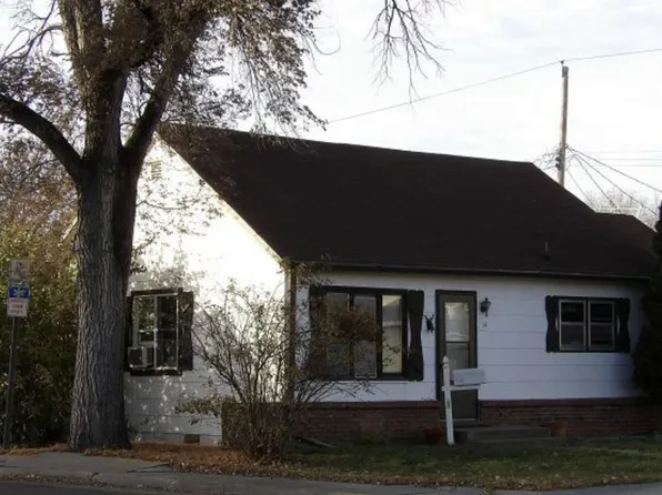 14 S Willow St, North Platte, NE 69101