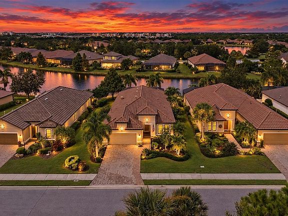 5th image of 5214 CASTELLO LANE