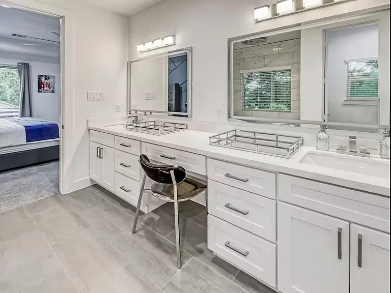 5215 Farmer St — Photo 30