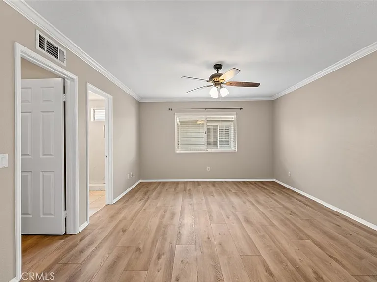 6430 Regents Ct — Photo 38