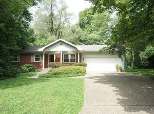 8129 Old Mill Rd, Pewee Valley, KY 40056