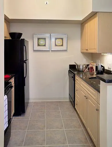 Cloverleaf Apartments — Photo 5