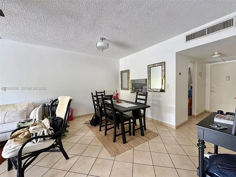 100 Edgewater Dr #305 — Photo 5