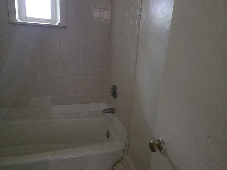 12 Beechwood Ave #15 — Photo 18