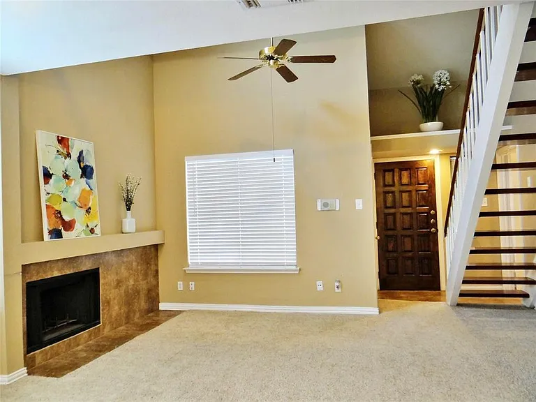 517 Ranch Trl #127 — Photo 4