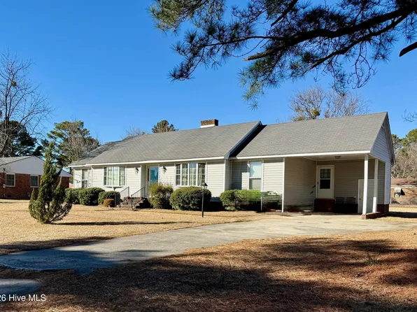 523 Village Drive, Winterville, NC 28590