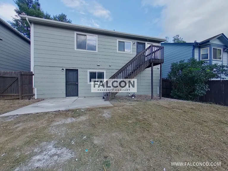5982 Corinth Dr — Photo 18