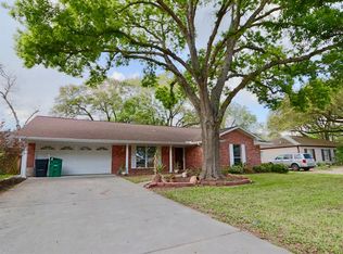 5822 Kuldell Dr, Houston, TX 77074