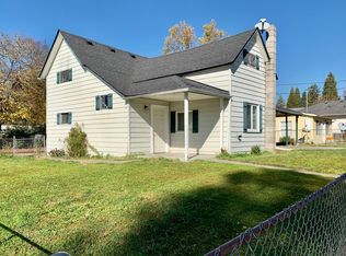 800 NW C St, Grants Pass, OR 97526