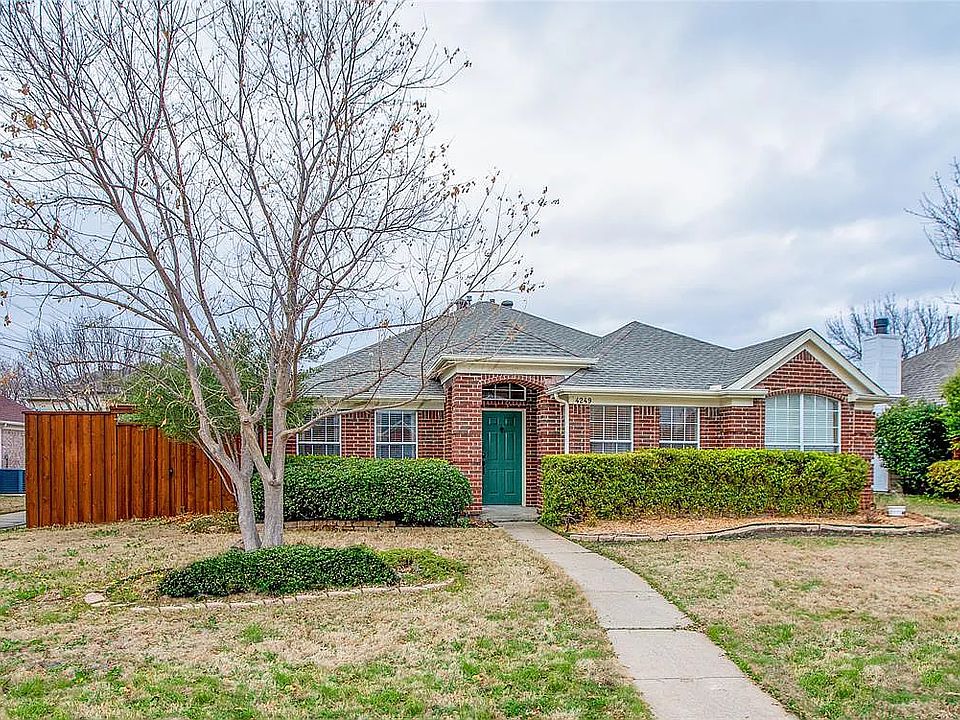 1st image of 4249 Pinewood Dr